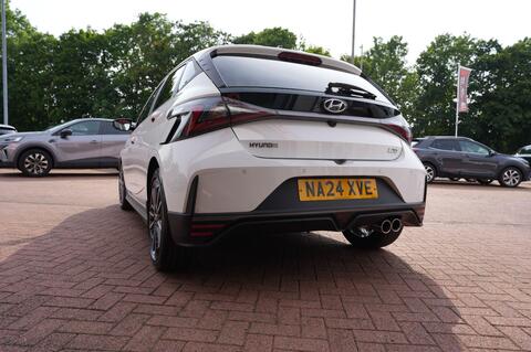 i20