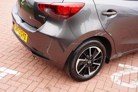 Mazda2