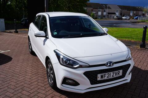 i20