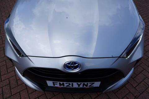 Yaris