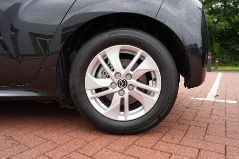 Mazda2 HYBRID