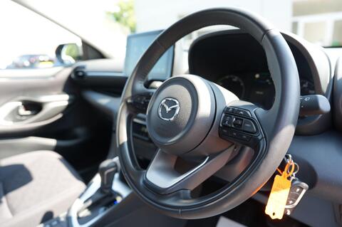 Mazda2 HYBRID