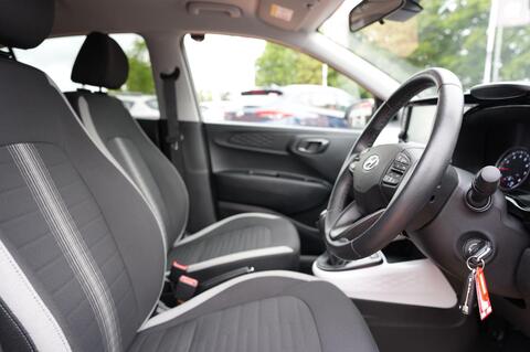 i10