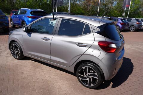 i10