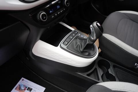 i10