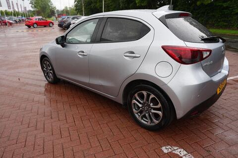 Mazda2