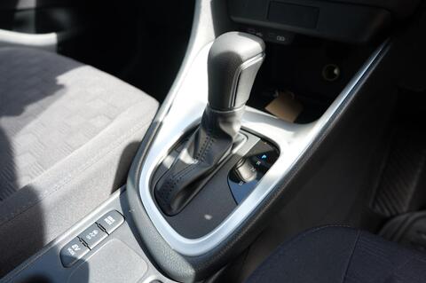 Mazda2 HYBRID