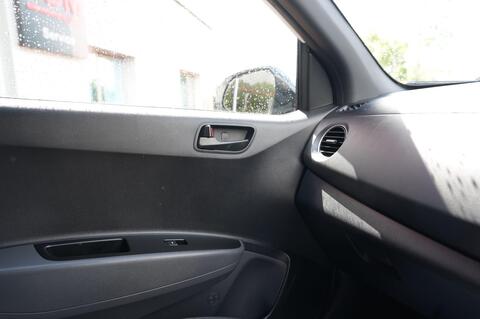 i10