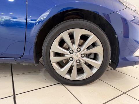 Auris