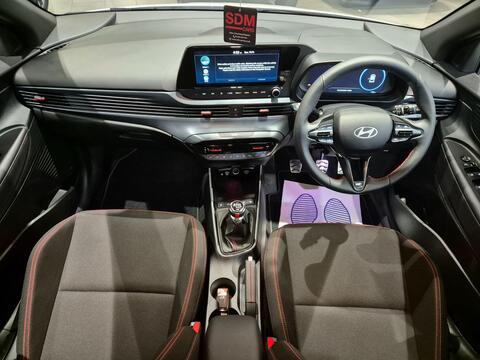 i20
