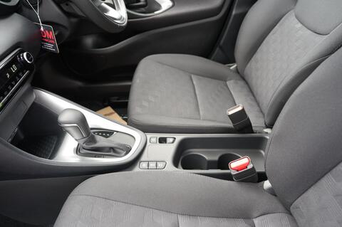 Mazda2 HYBRID