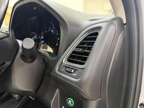 HR-V