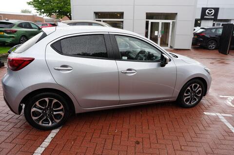 Mazda2