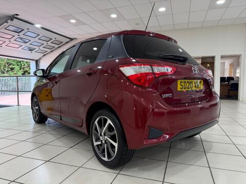 Yaris