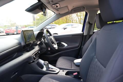 Mazda2 HYBRID