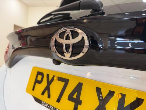Yaris