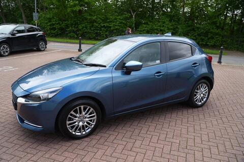 Mazda2