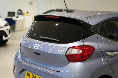 i10