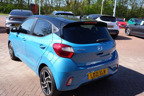 i10