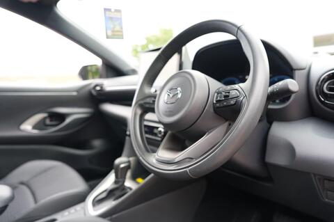 Mazda2 HYBRID