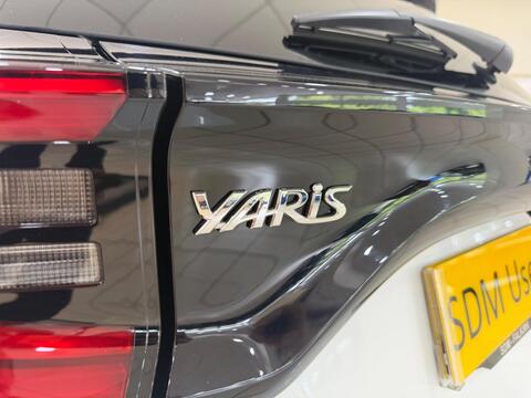 Yaris
