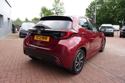 Yaris