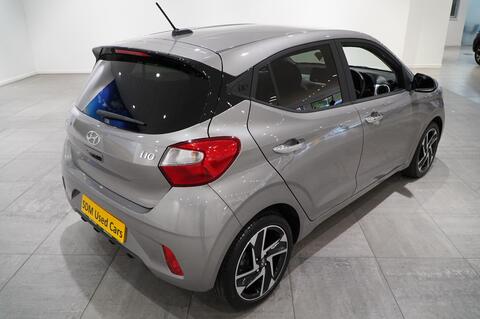 i10
