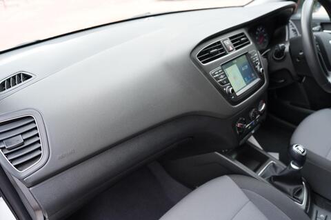 i20