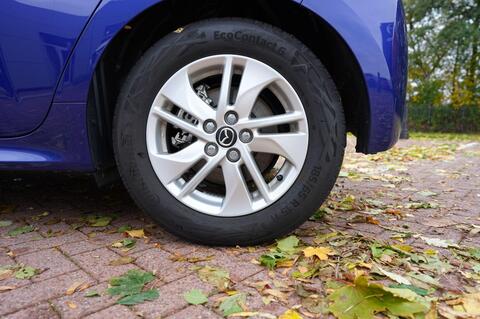 Mazda2 HYBRID