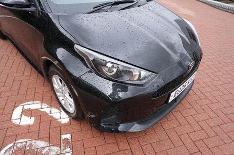 Mazda2 HYBRID