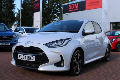 Toyota Yaris 1.5 VVT-h Design Hatchback 5dr Petrol Hybrid E-CVT Euro 6 (s/s) (116 ps)