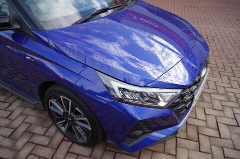 i20