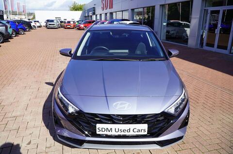 i20