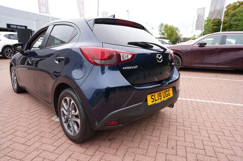 Mazda2