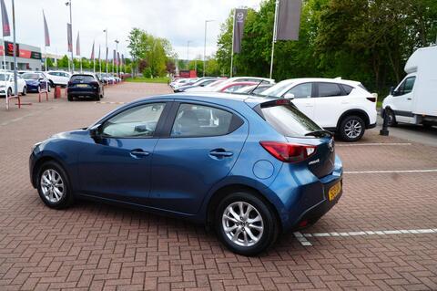 Mazda2