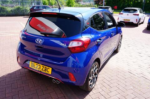 i10