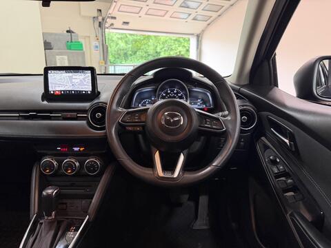 Mazda2