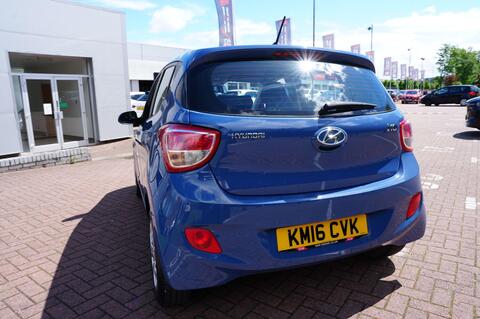 i10