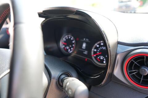 i10