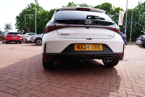 i20