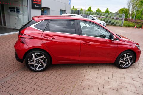 i20