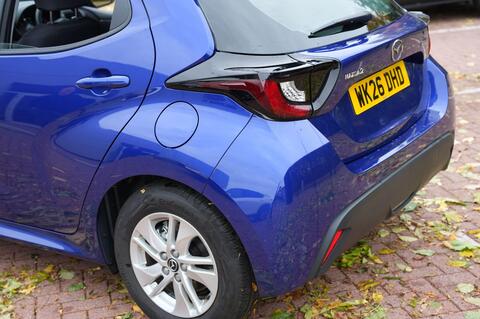 Mazda2 HYBRID