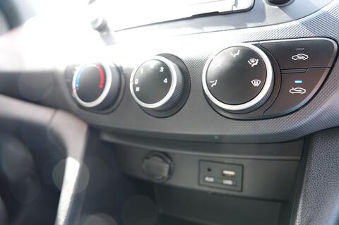 i10