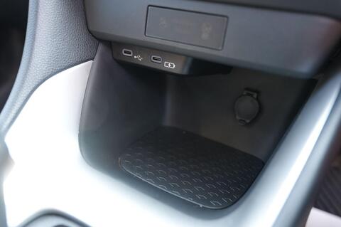 Mazda2 HYBRID