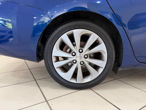 Auris