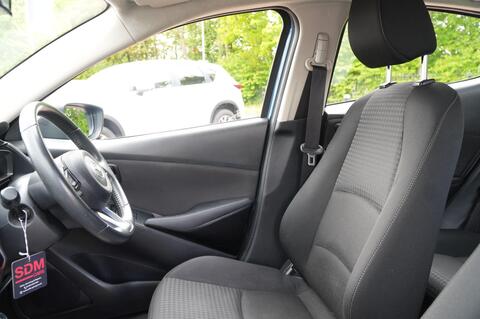 Mazda2