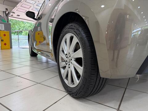 Yaris