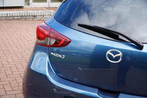 Mazda2
