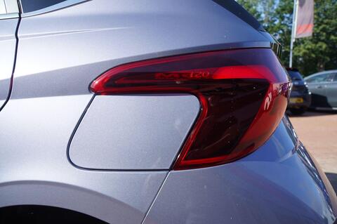 i20