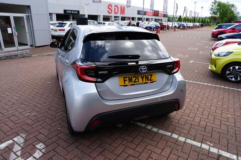 Yaris